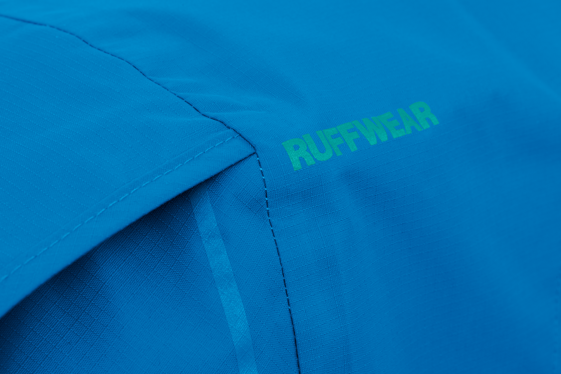 05303-Sun-Shower-Blue-Dusk-Texture-Detail-SMALL.png