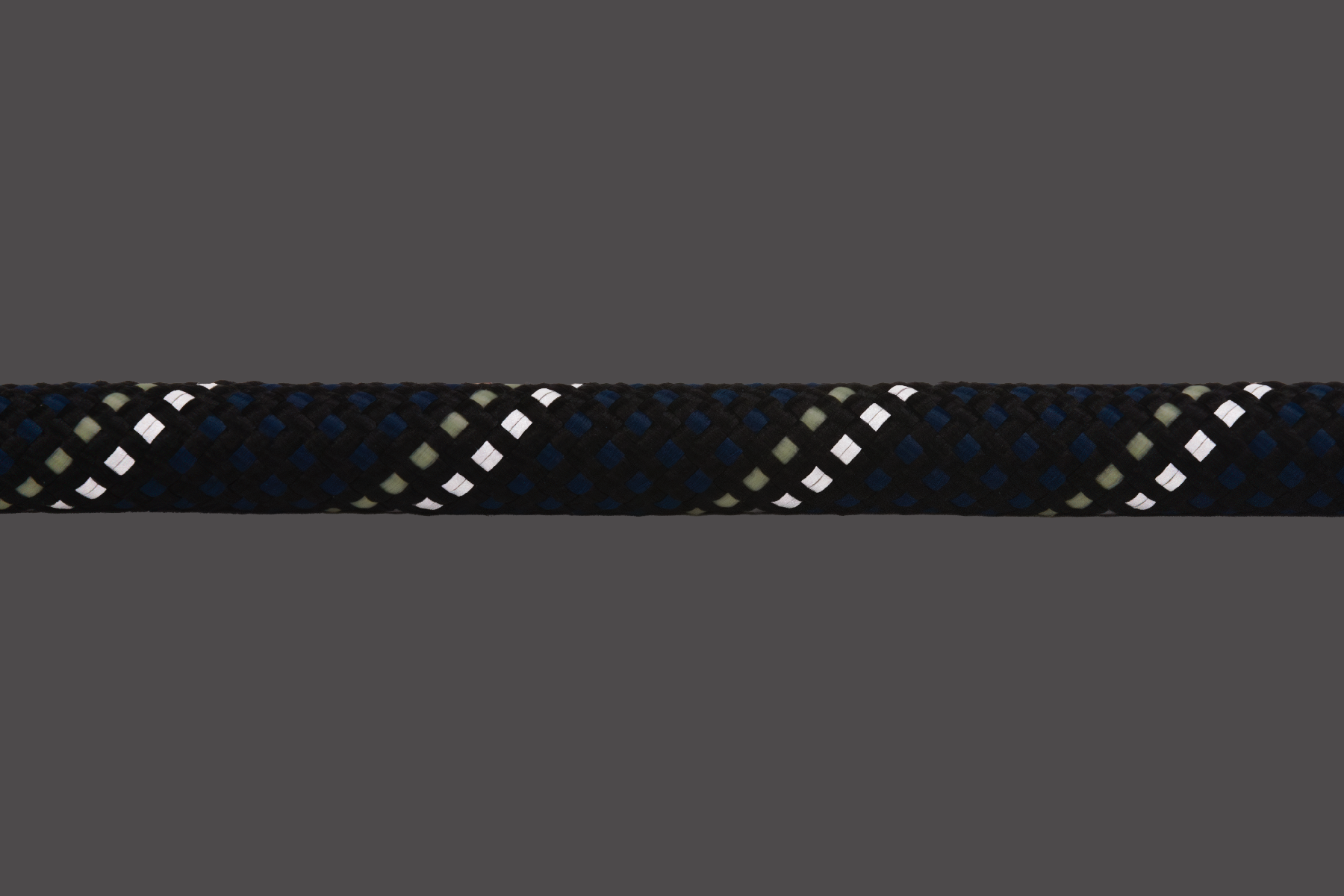 40234-Just-A-Cinch_Obsidian-Black_Reflective_SMALL_4e6dd2af-d5fd-45b4-9ddb-eeae57b7d82f.png