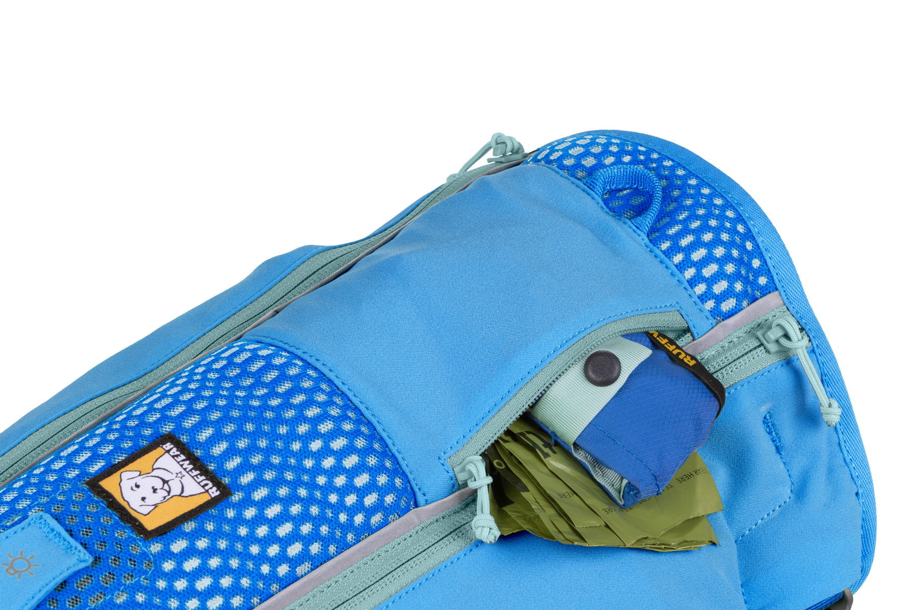 5080_TrailRunnerRunningVest_BluePool_Pocket_SMALL_d0186514-445d-4a39-a7eb-12ed22563342.png